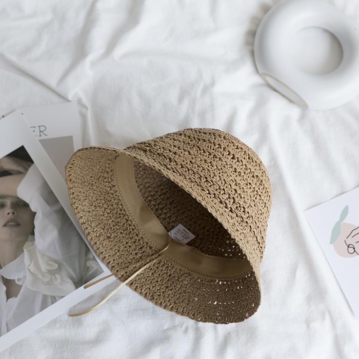 Hand-woven Fedora Sun Hat Round Top Bucket Hat of Straw Hat