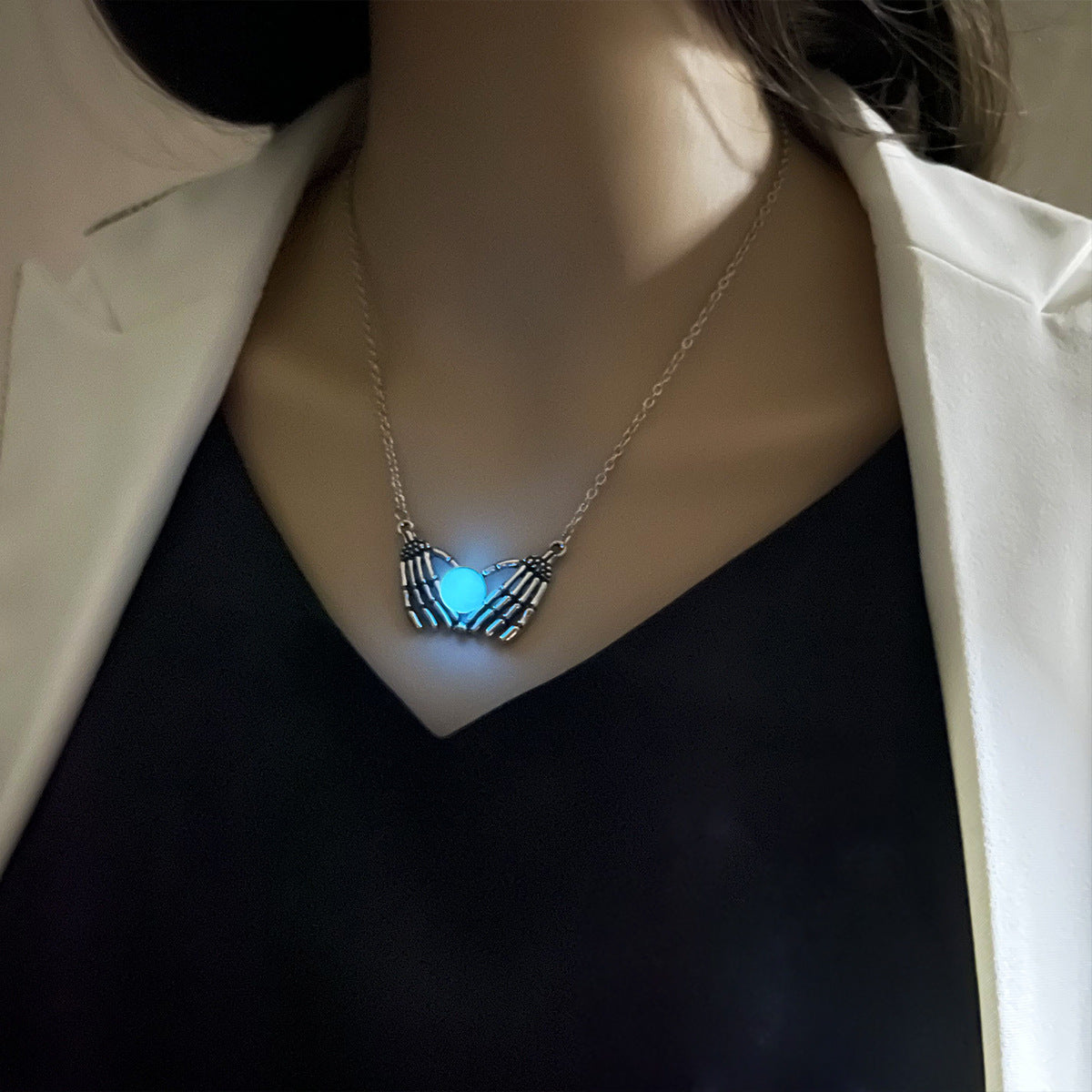 Bixin Skeleton Hand Punk Retro Skull Hand Luminous Bead Necklace