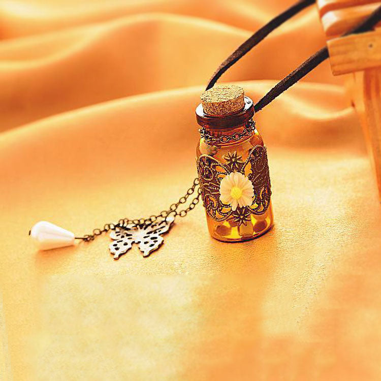 Engraved Daisy Glass Votive Vase Necklace