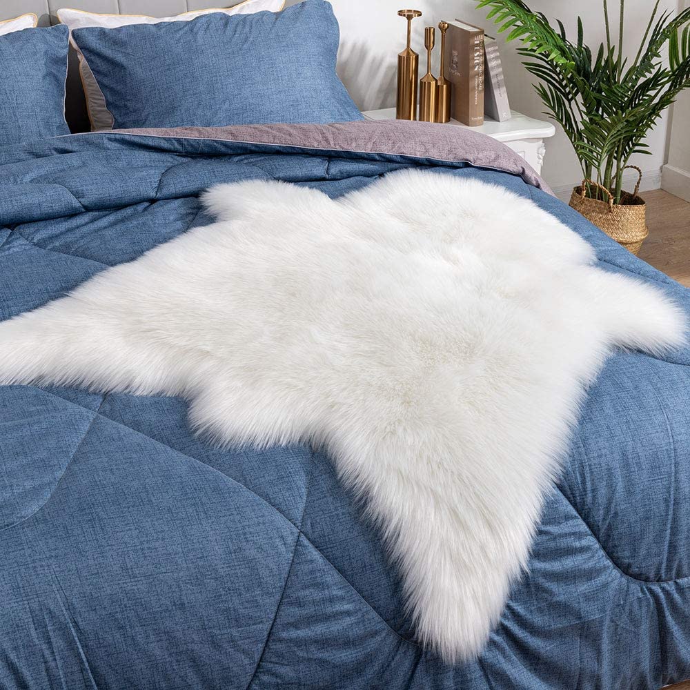 Soft Fur Rugs Fake Reindeer Hide Area Rug Fluffy Faux Fur Carpet