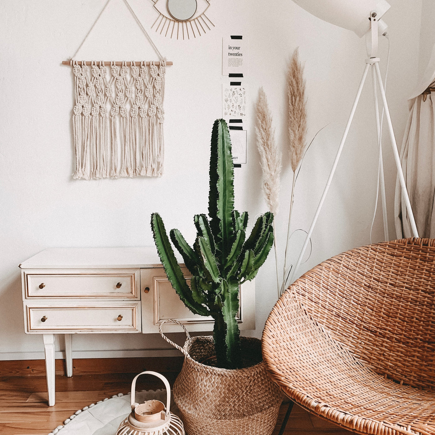 Decorate Above the Bed