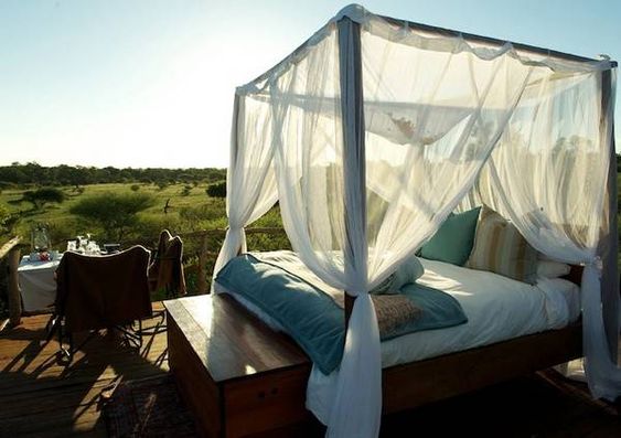 summer out door bed decoration