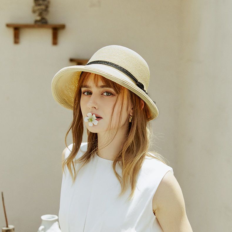 Female Summer Wide Brim Elegant Black Strap Sun Visor Vacation Straw Hat