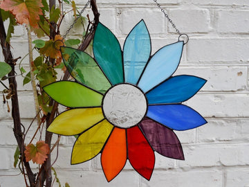Suncatcher cu vitralii curcubeu