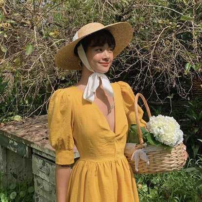 Summer Female Strap Retro Wide Brim Vacation Straw Hat