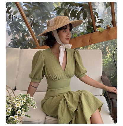 Summer Female Strap Retro Wide Brim Vacation Straw Hat