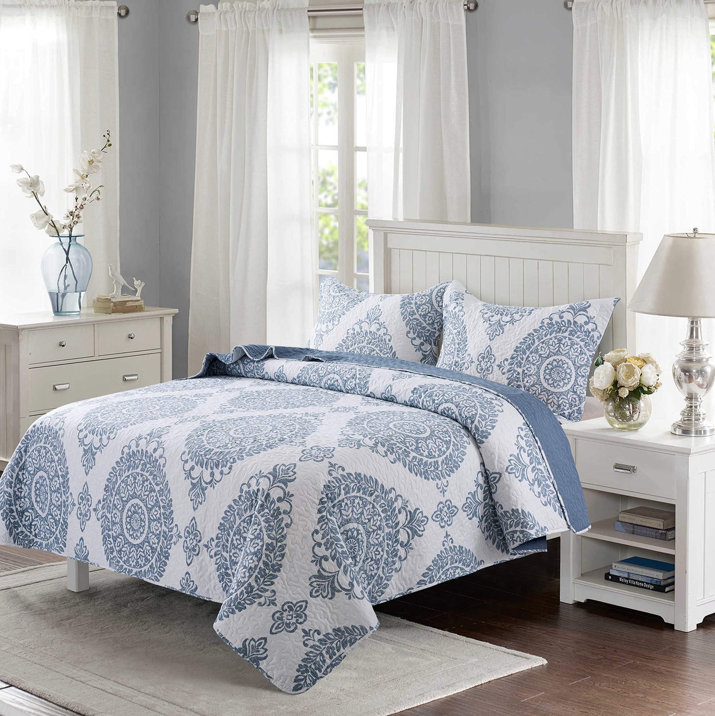 Microfiber Quilt Set Quilted Bedspread Lightweight Coverlet Set Blue Floral Printed Oversized Quilted Bedding Set with Shams