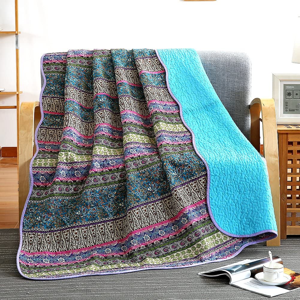 Quilted Throw Blanket for Bed Couch Sofa, Boho Chic Pattern