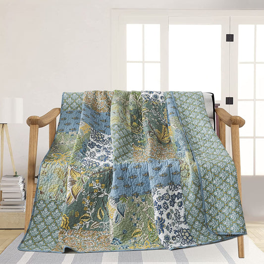 Quilted Throw Blanket for Bed Couch Sofa, Boho Chic Pattern