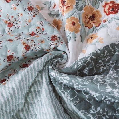 Boho Quilt Bedspread Sets-Checkered Floral Reversible Coverlet Set