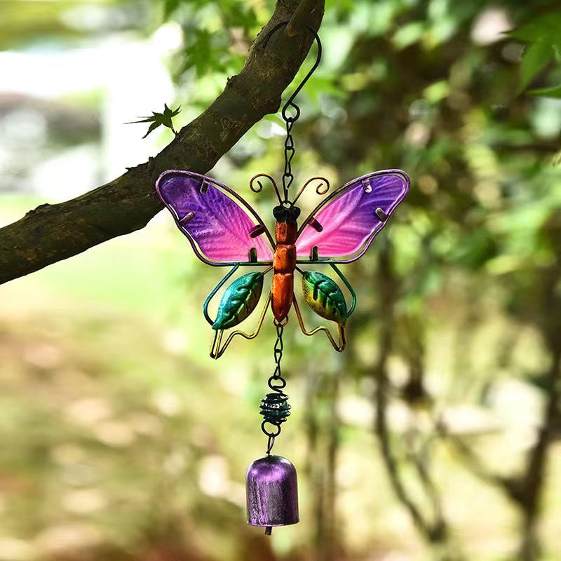 Clopoței de vânt din fier Decor pentru grădină Ornament de fluture din sticlă din metal