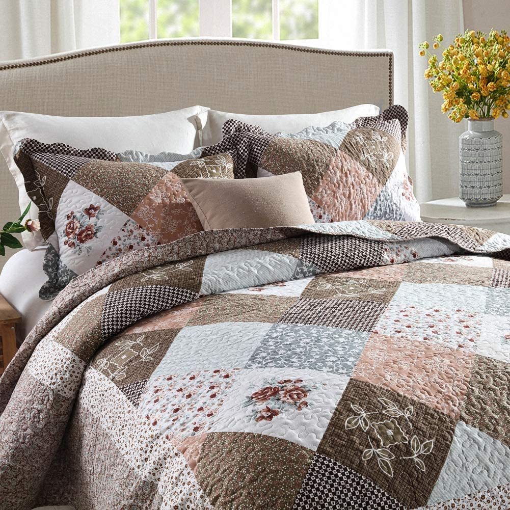 Microfiber Reversible Quilt,Sham in Coffee Checked Floral Pattern
