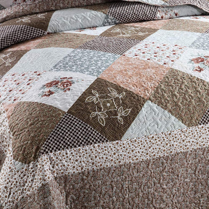Microfiber Reversible Quilt,Sham in Coffee Checked Floral Pattern