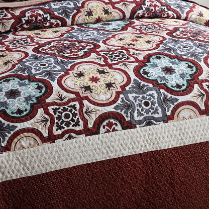 Microfiber Reversible Quilt, Sham in Four-leaf Clover Border Pattern