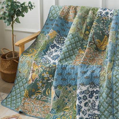 Quilted Throw Blanket for Bed Couch Sofa, Boho Chic Pattern