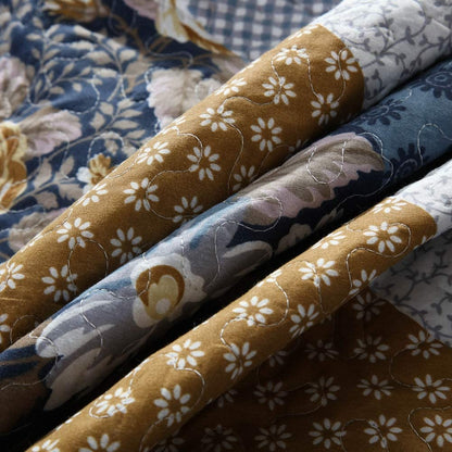 Microfiber Reversible Quilt, Sham in Blue Checked Floral Pattern