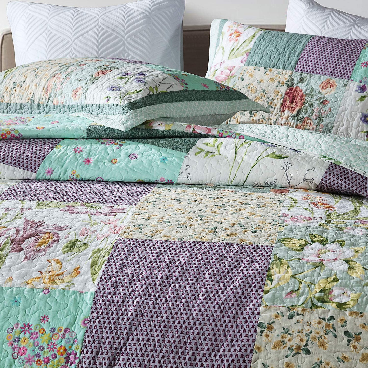 Cotton Bedspread Quilt Set with Real Stitched Embroidery Green Rustic Floral Pattern