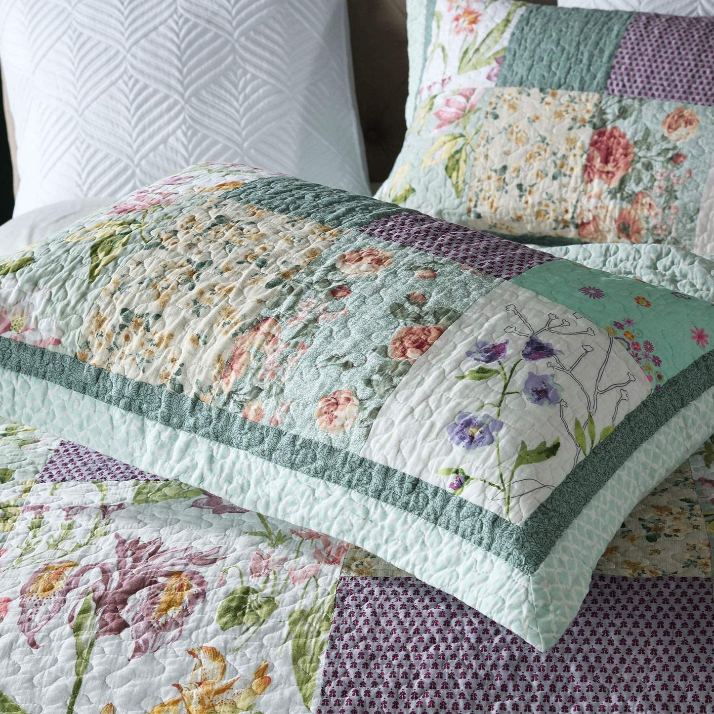 Cotton Bedspread Quilt Set with Real Stitched Embroidery Green Rustic Floral Pattern